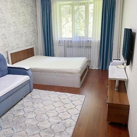 Апартаменты Аэропорт Almaty Ngoại thất bức ảnh