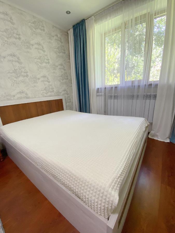 Апартаменты Аэропорт Almaty Ngoại thất bức ảnh